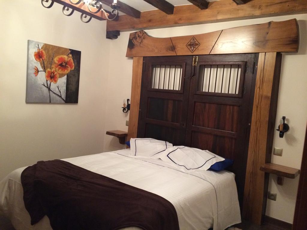 Posada El Molino De Cadalso Cereceda  Δωμάτιο φωτογραφία